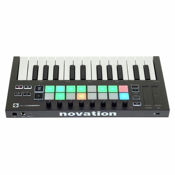 MIDI-контроллер Novation Launchkey Mini MK3 10417 фото