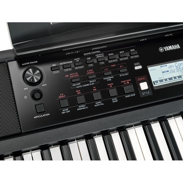 Синтезатор Yamaha PSR-E383 10098 фото