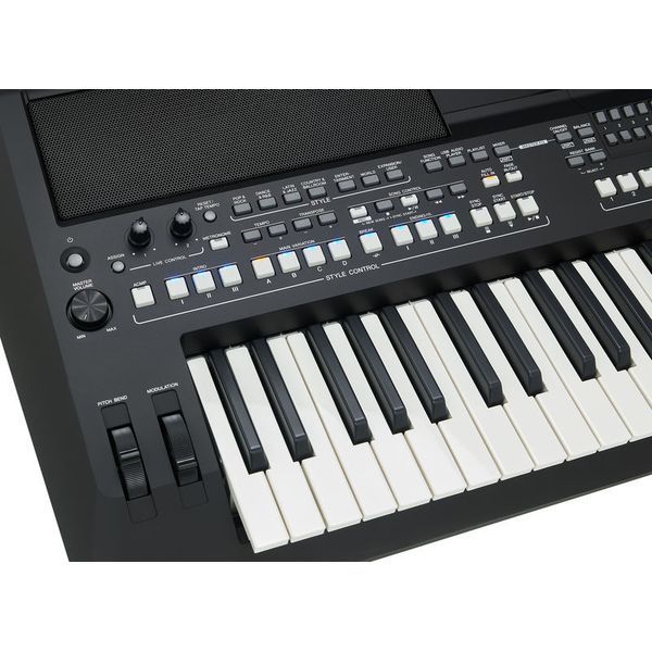 Синтезатор Yamaha PSR-SX600 10103 фото