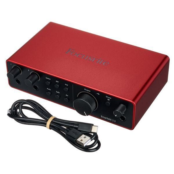 Аудиоинтерфейс Focusrite Scarlett 2i2 4th Generation 10604 фото